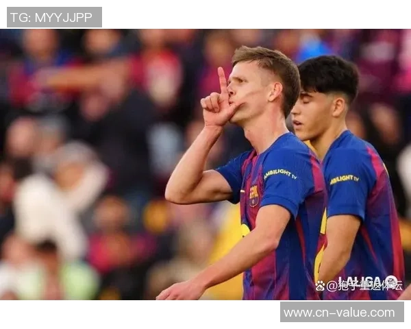 足球球星泡吧趣事:赛场之外的放松时光与狂欢夜 足球球星泡吧趣事:赛场之外的放松时光与狂欢夜